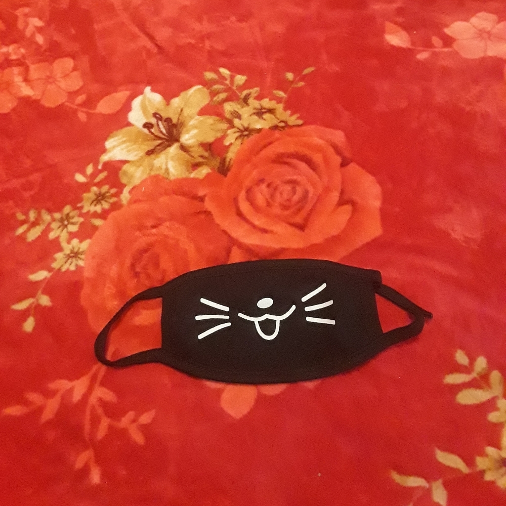 ☆Cute re-usable kitty mask!